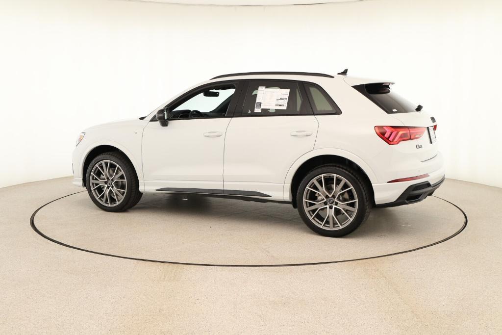 new 2025 Audi Q3 car, priced at $47,775