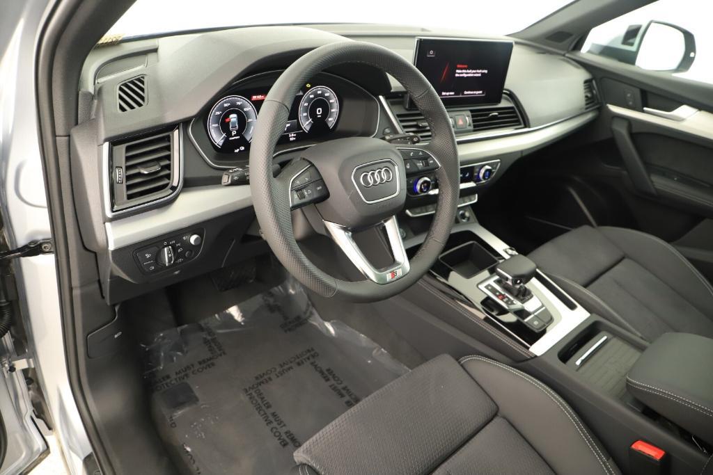 new 2024 Audi Q5 e car, priced at $74,685