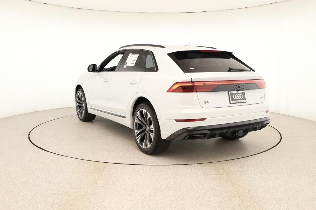 new 2025 Audi Q8 car, priced at $86,425