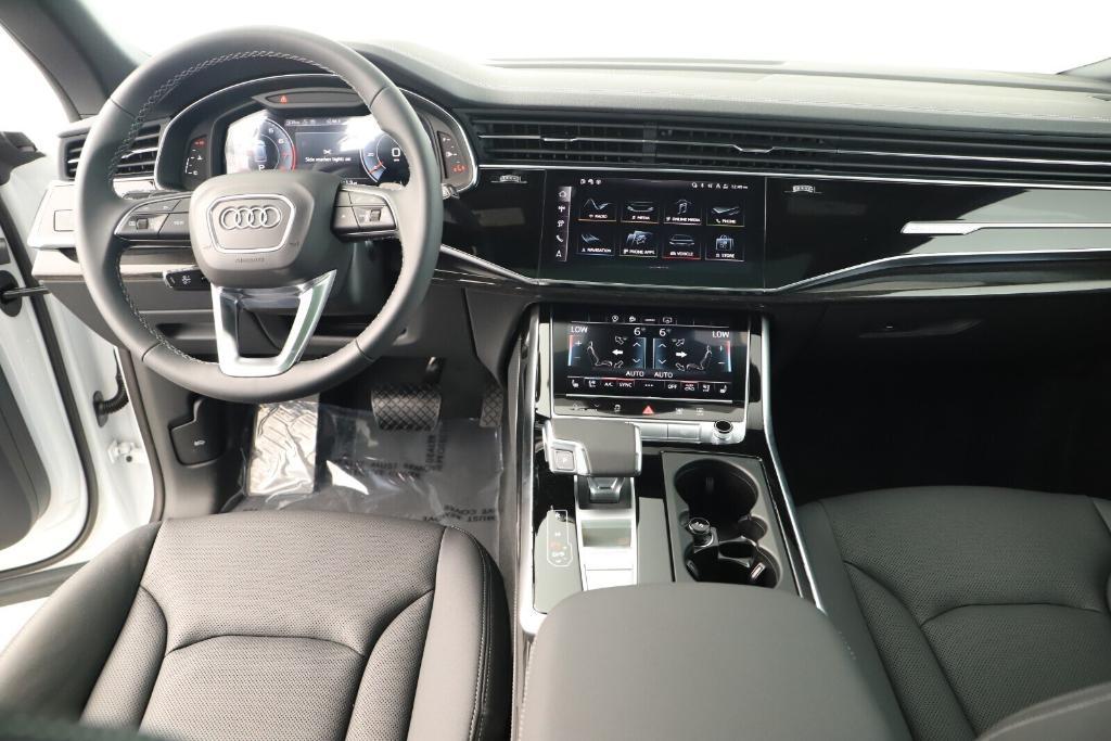 new 2025 Audi Q8 car, priced at $86,425