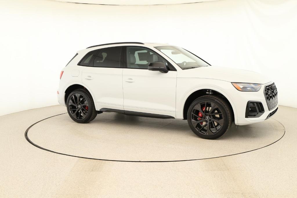 new 2025 Audi SQ5 car, priced at $71,735