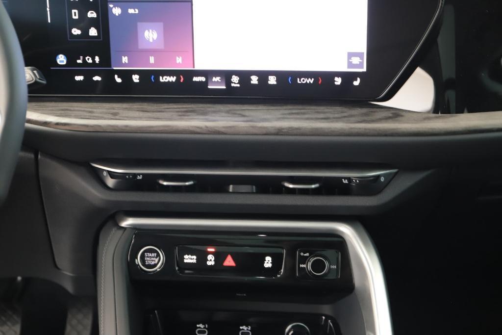 new 2025 Audi Q5 car, priced at $61,150