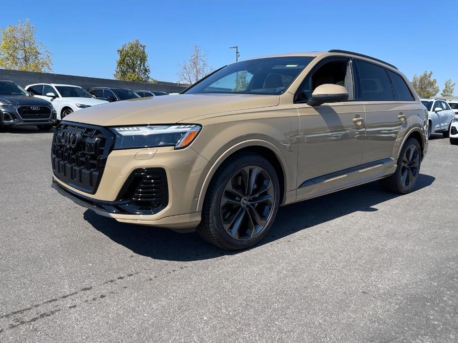 new 2025 Audi Q7 car, priced at $84,020