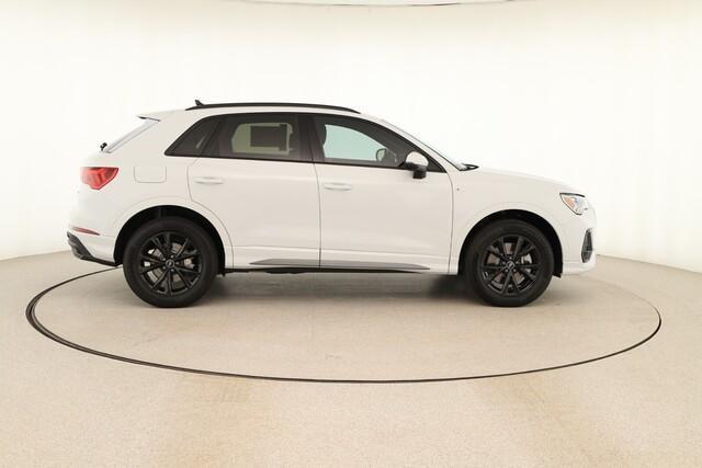 new 2025 Audi Q3 car, priced at $43,765