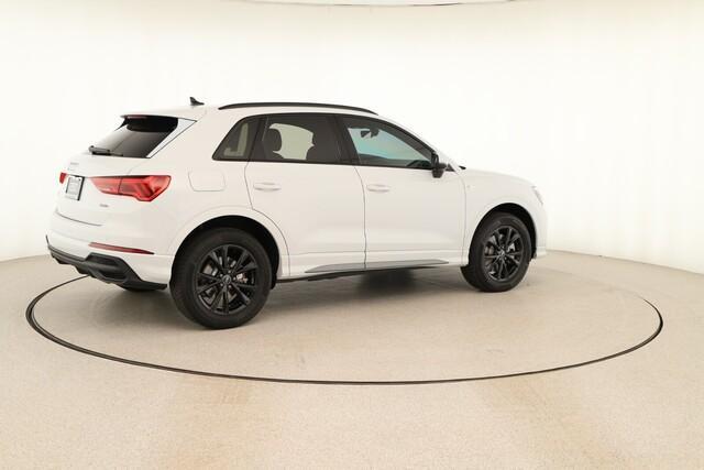 new 2025 Audi Q3 car, priced at $43,765