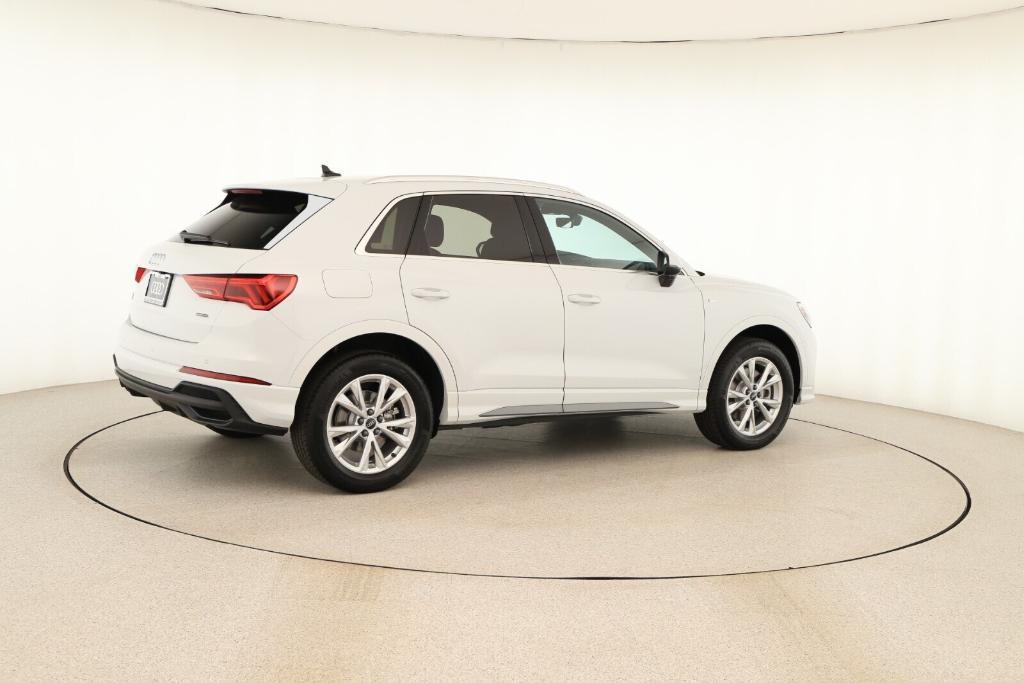 new 2025 Audi Q3 car, priced at $43,765