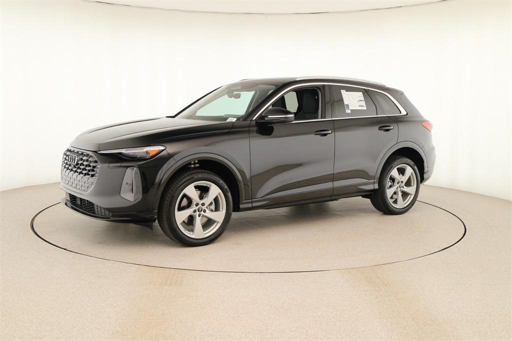 new 2025 Audi Q5 car, priced at $61,240