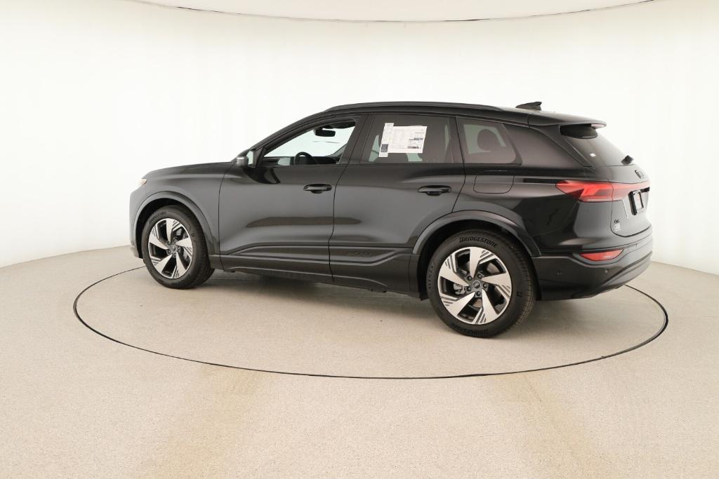 new 2025 Audi Q6 e-tron car, priced at $76,425