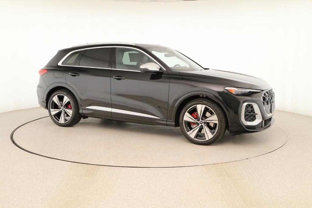 new 2025 Audi SQ5 car, priced at $74,050
