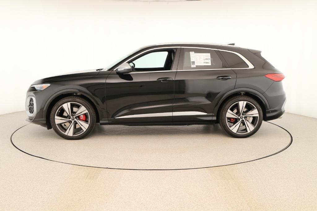 new 2025 Audi SQ5 car, priced at $74,050