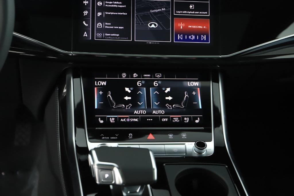 new 2025 Audi Q7 car, priced at $76,900