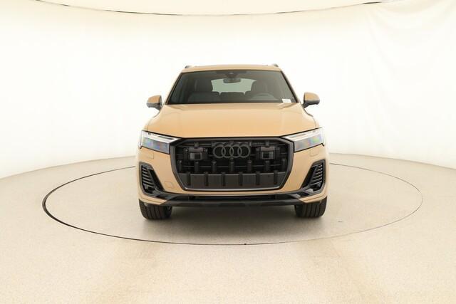 new 2025 Audi Q7 car, priced at $69,370