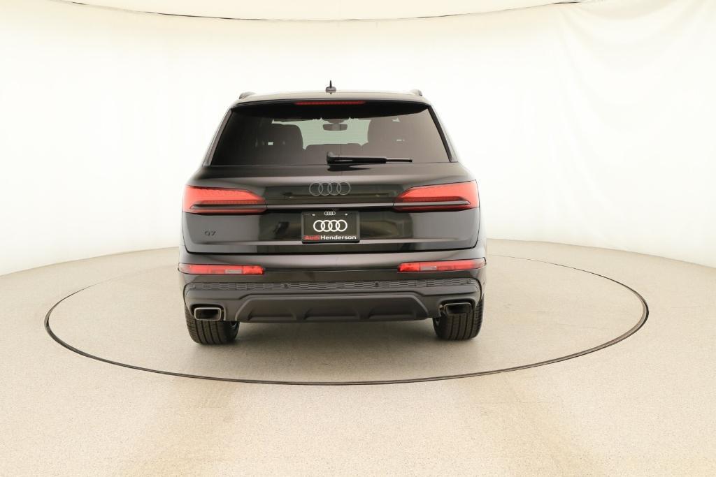 new 2025 Audi Q7 car, priced at $69,370