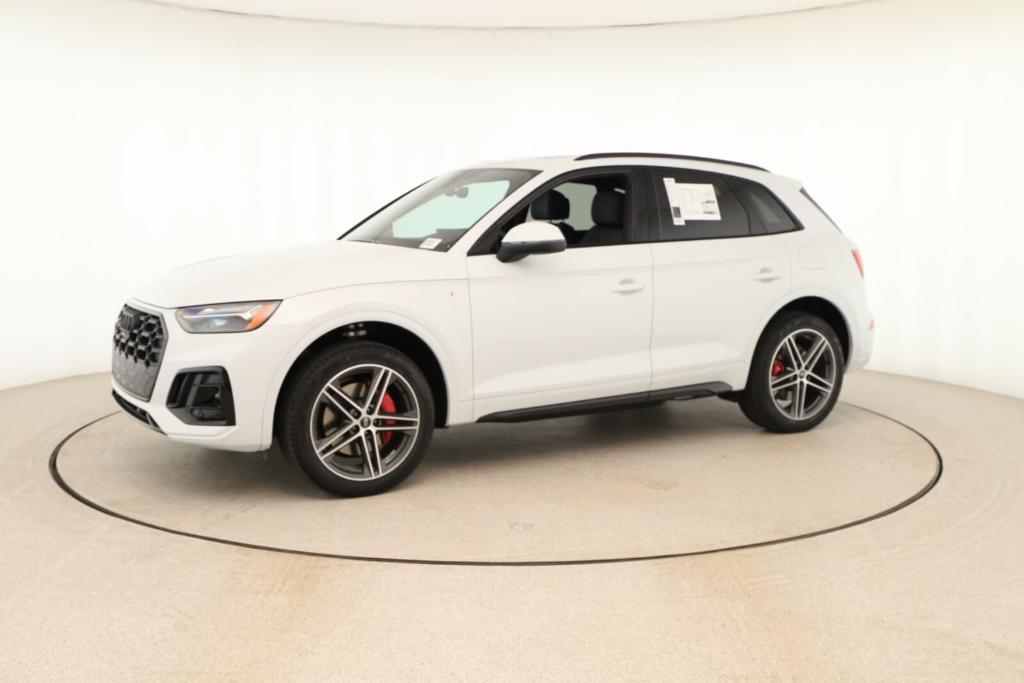 new 2025 Audi Q5 car, priced at $68,210