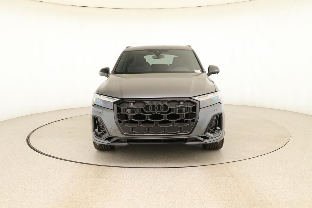 new 2025 Audi SQ7 car, priced at $104,720