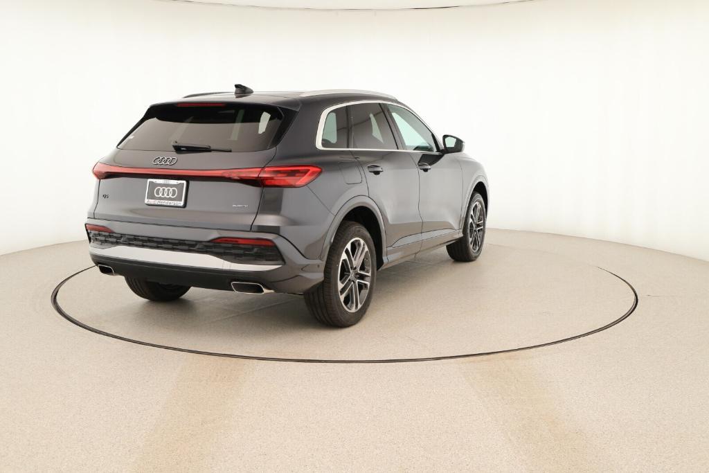 new 2025 Audi Q5 car, priced at $60,350