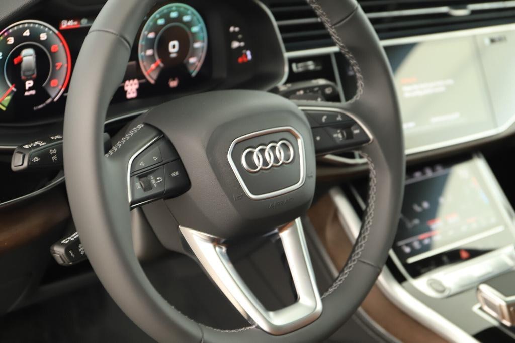 new 2025 Audi Q7 car, priced at $84,810