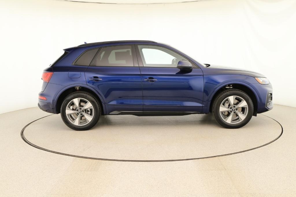 new 2025 Audi Q5 car, priced at $56,100