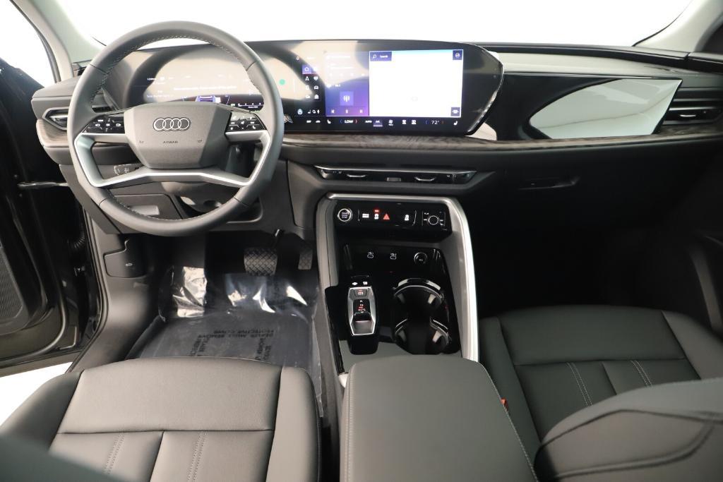 new 2025 Audi Q5 car, priced at $55,885
