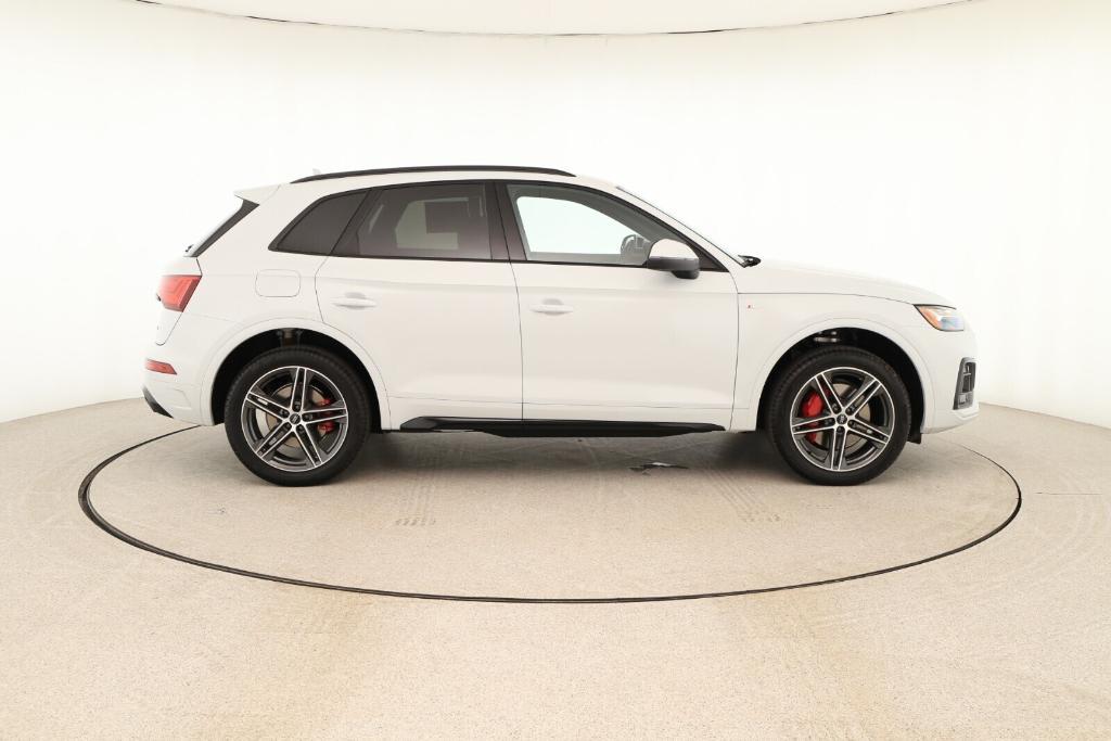 new 2025 Audi Q5 car, priced at $68,210