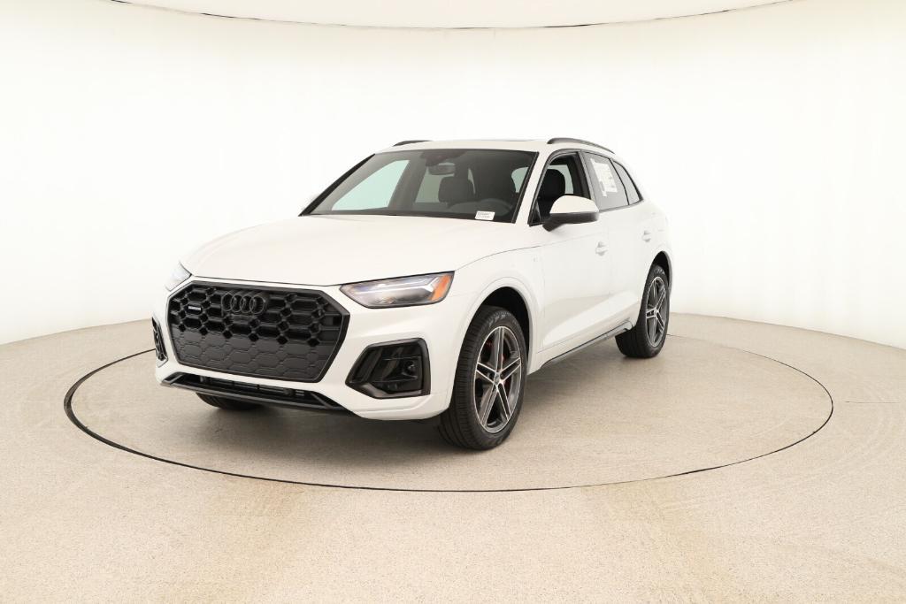 new 2025 Audi Q5 car, priced at $68,210