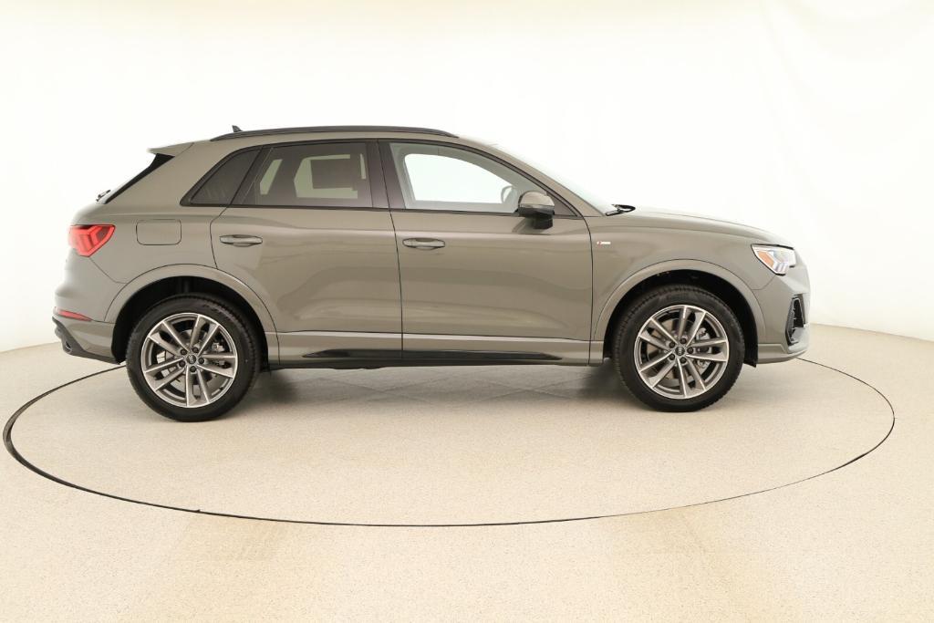 new 2025 Audi Q3 car, priced at $45,975