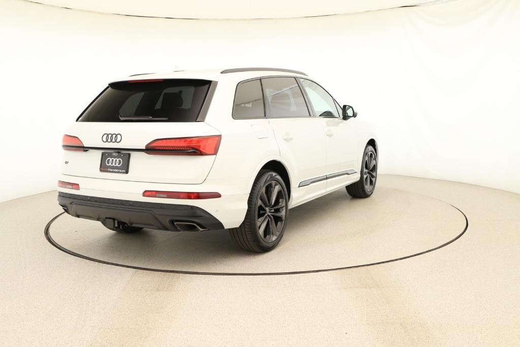 new 2025 Audi Q7 car, priced at $76,865