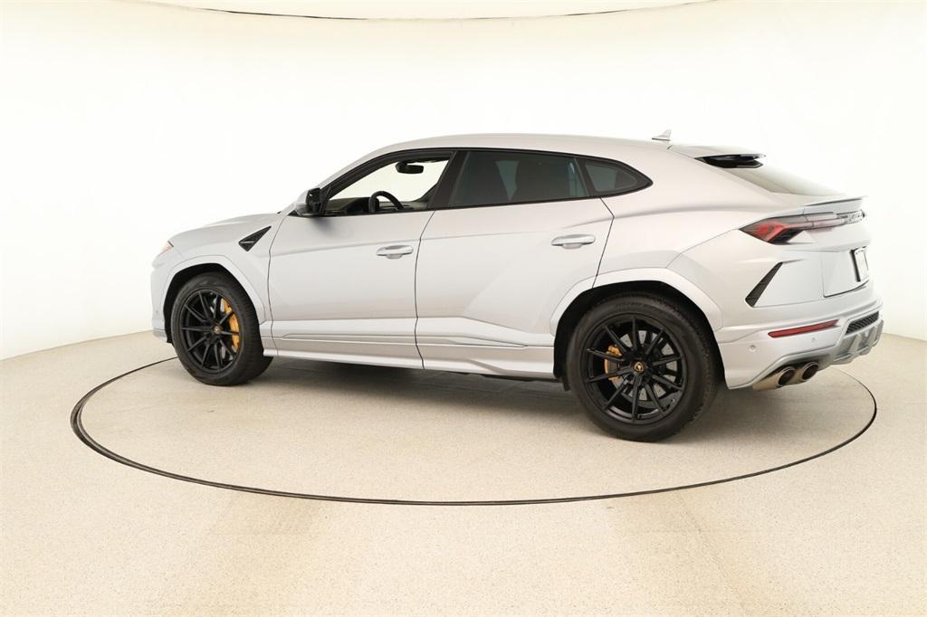 used 2022 Lamborghini Urus car, priced at $204,988