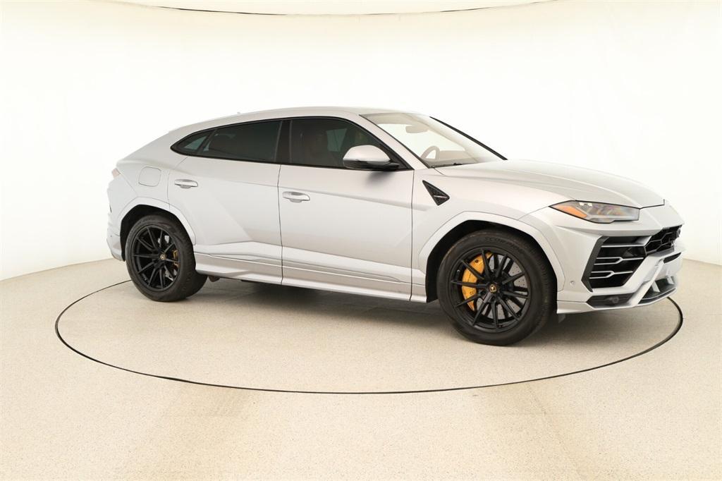 used 2022 Lamborghini Urus car, priced at $204,988