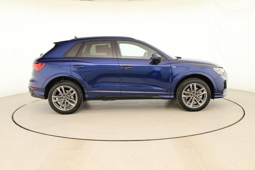 new 2025 Audi Q3 car, priced at $45,785