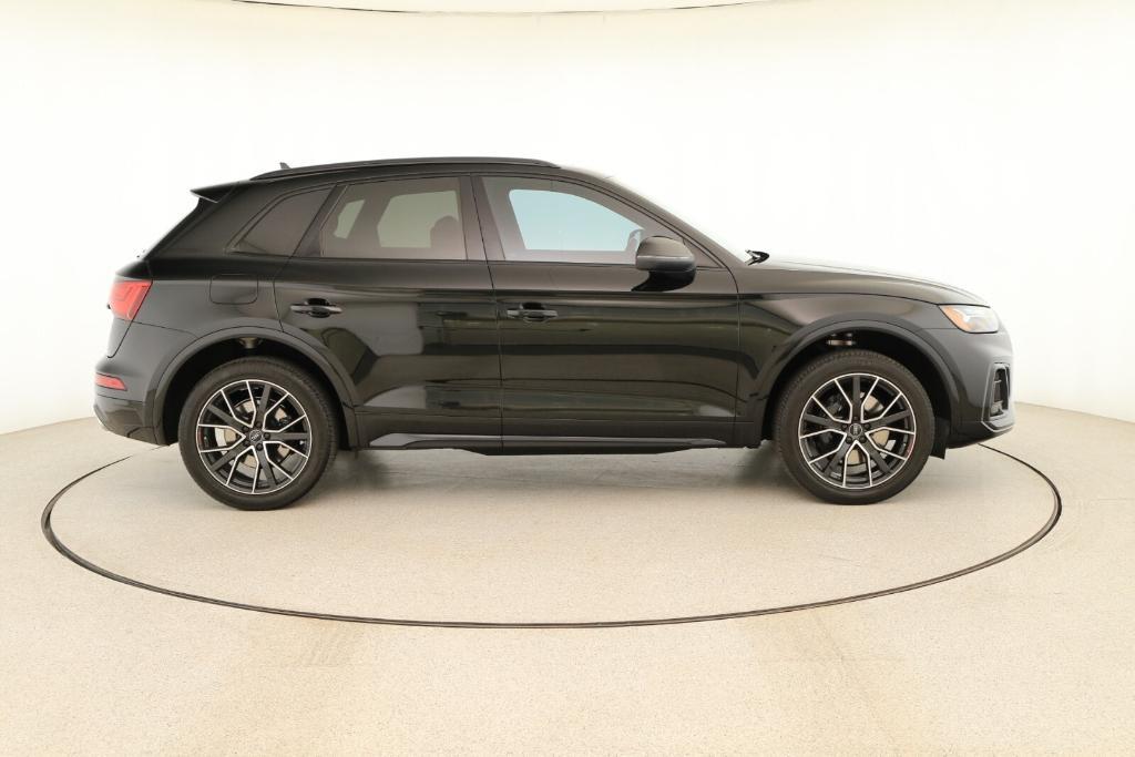 used 2021 Audi SQ5 car, priced at $40,331