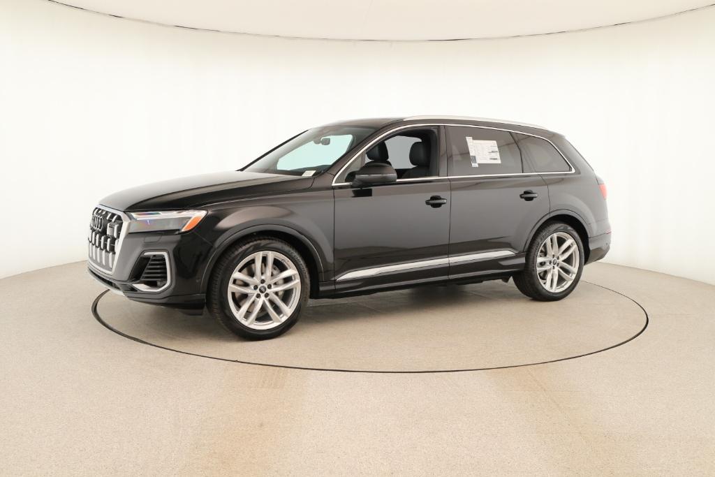 new 2025 Audi Q7 car, priced at $76,770