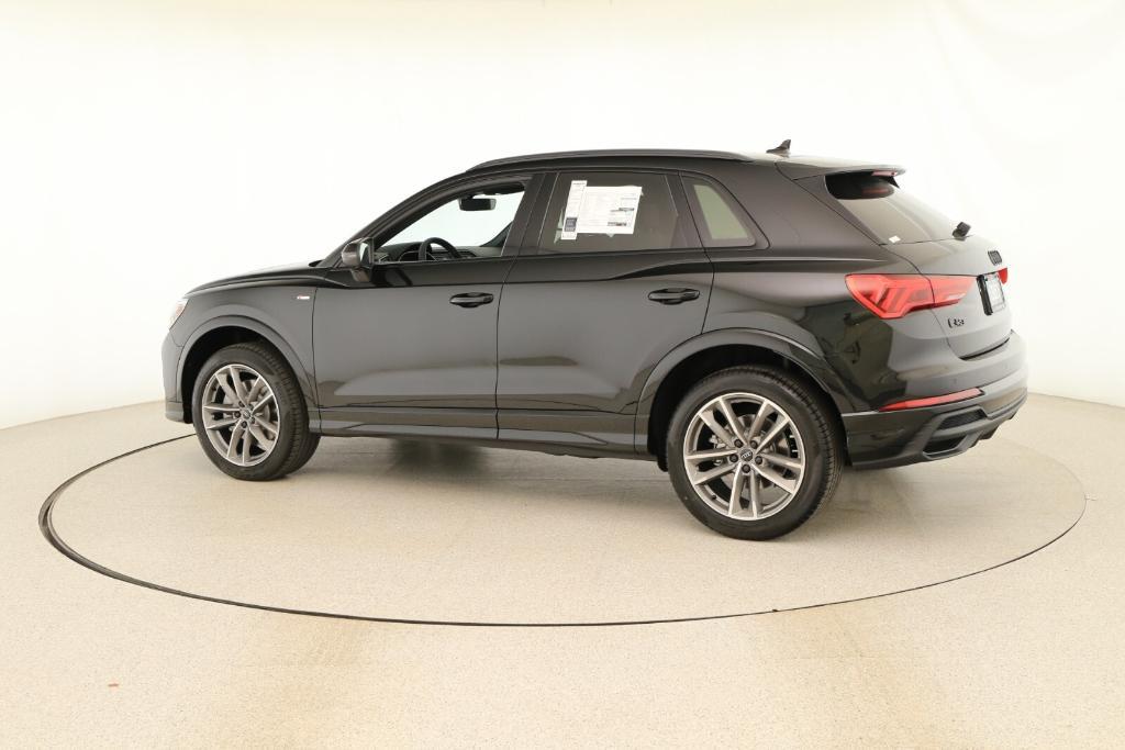 new 2025 Audi Q3 car, priced at $45,785