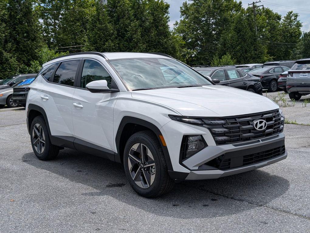 new 2025 Hyundai Tucson car, priced at $30,499