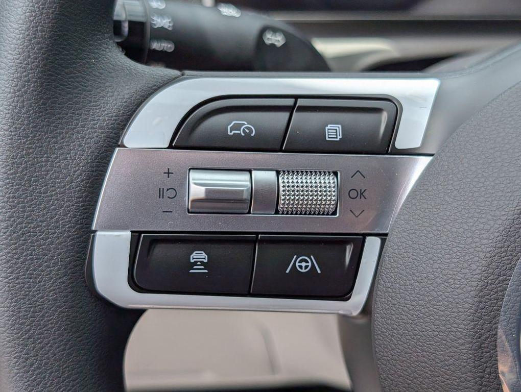 new 2025 Hyundai Tucson car, priced at $30,499