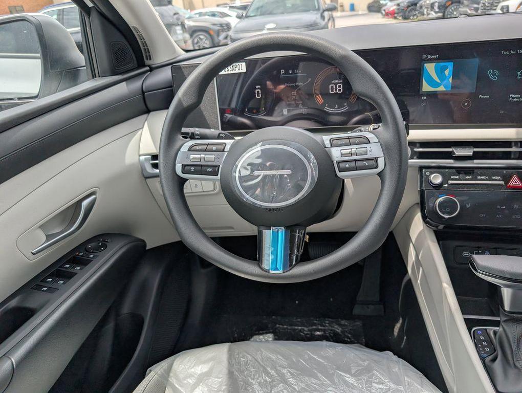 new 2025 Hyundai Tucson car, priced at $30,499