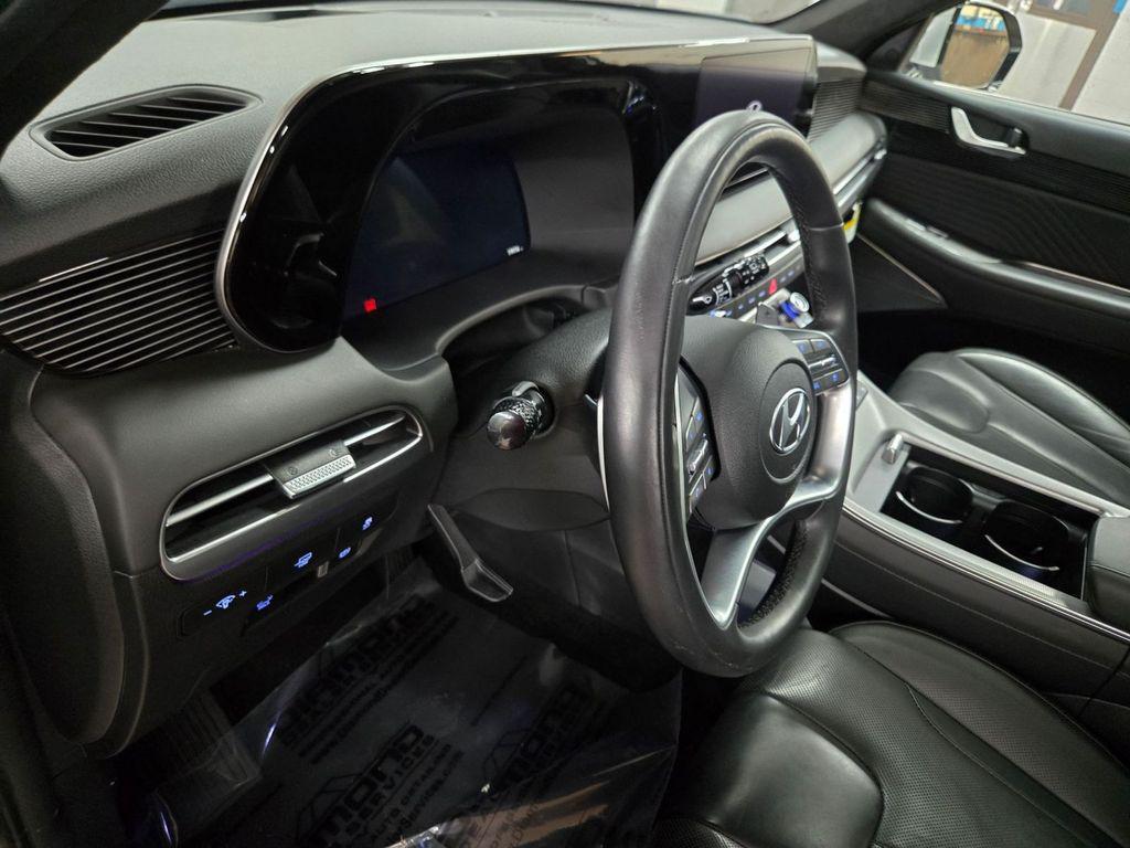 used 2024 Hyundai Palisade car, priced at $40,958