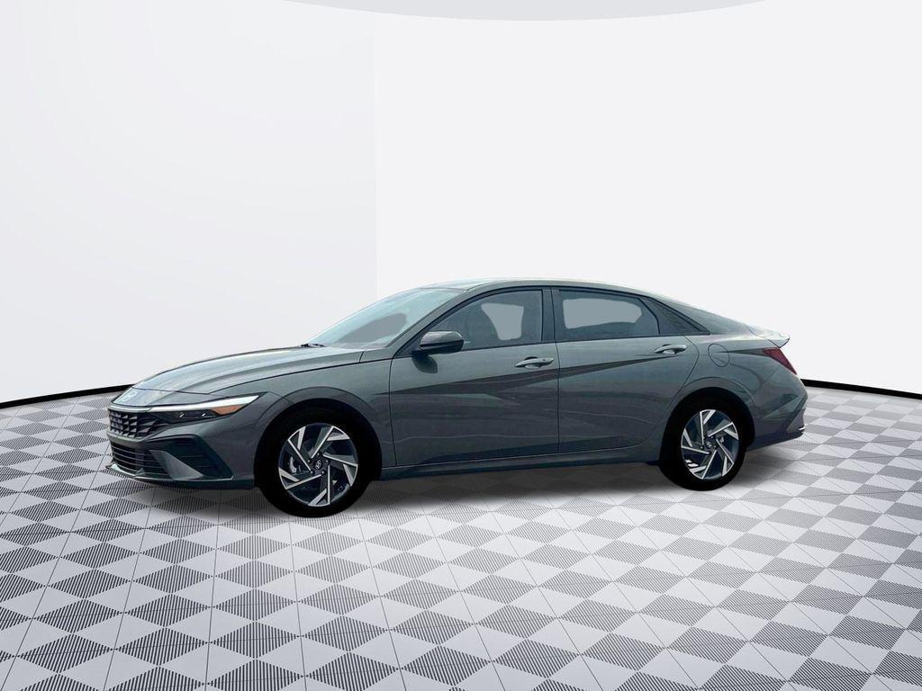new 2025 Hyundai Elantra car, priced at $23,574