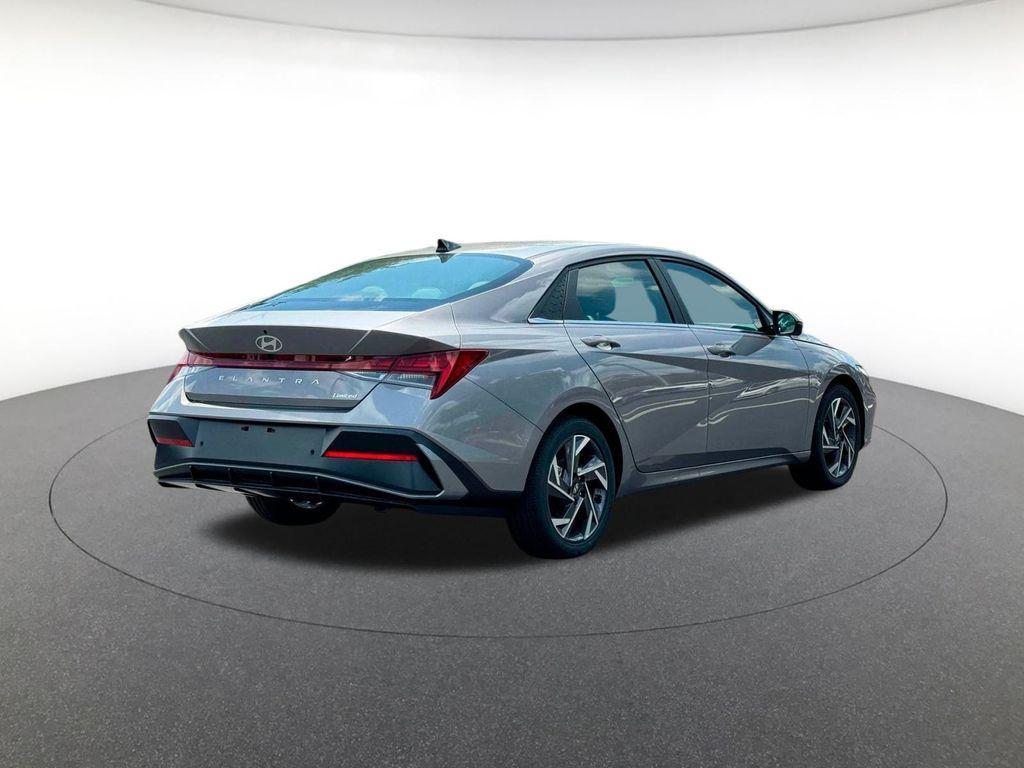 new 2025 Hyundai Elantra car, priced at $27,217
