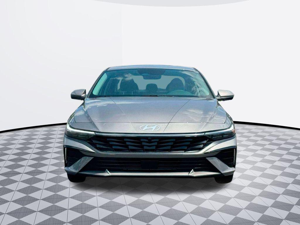 new 2025 Hyundai Elantra car, priced at $27,017