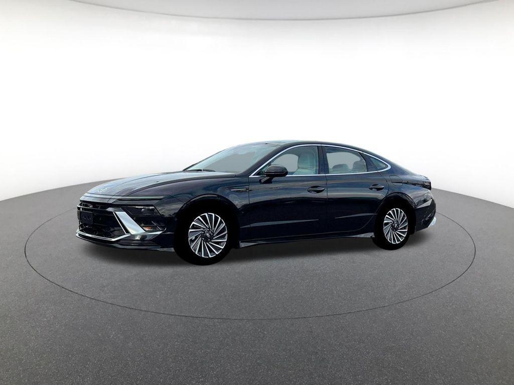 new 2025 Hyundai Sonata Hybrid car, priced at $36,657
