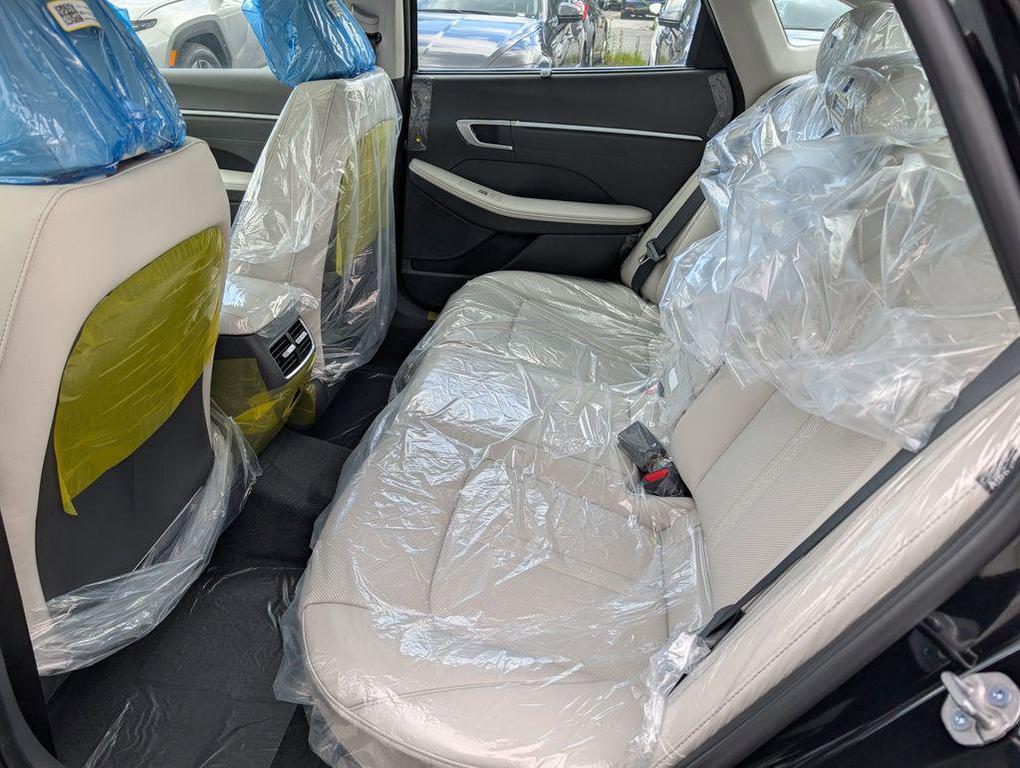 new 2025 Hyundai Sonata Hybrid car, priced at $36,957