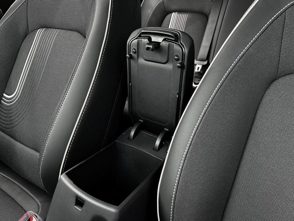 new 2025 Hyundai Venue car, priced at $24,684