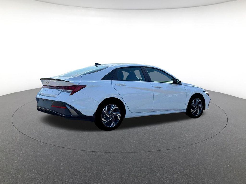new 2025 Hyundai ELANTRA HEV car, priced at $24,765