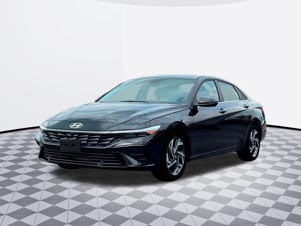 new 2025 Hyundai Elantra car, priced at $28,435