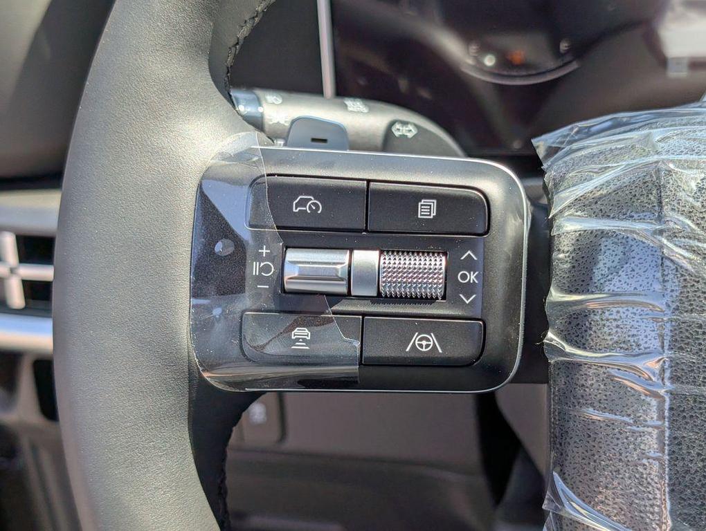 new 2025 Hyundai Santa Fe car, priced at $35,098