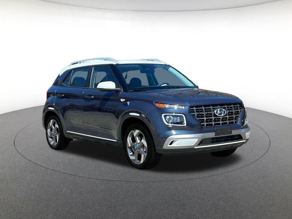 new 2025 Hyundai Venue car, priced at $24,684
