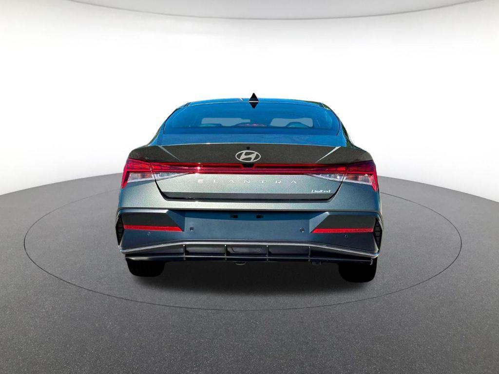 new 2025 Hyundai Elantra car, priced at $27,217
