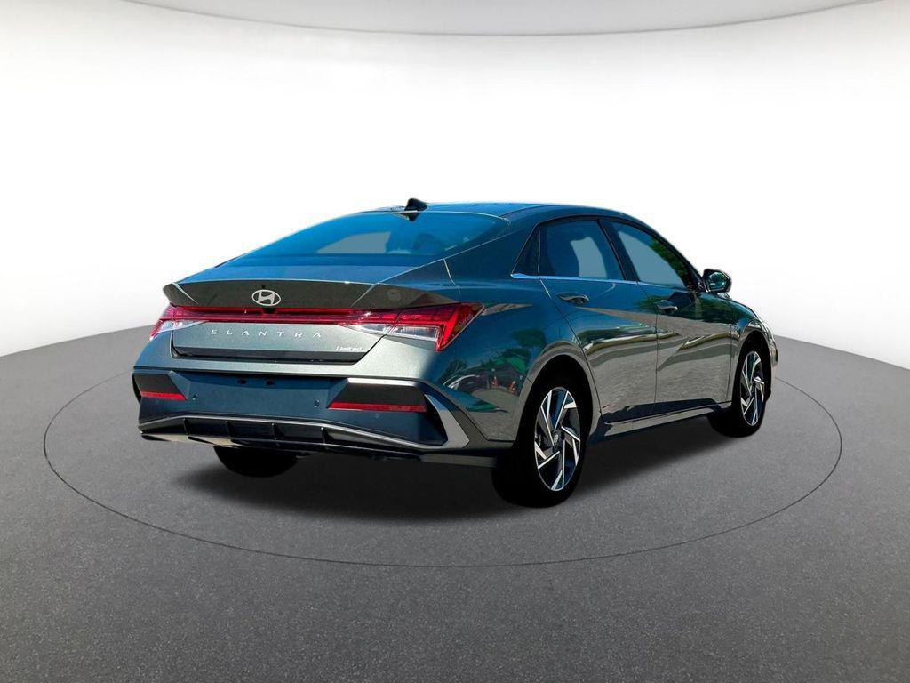 new 2025 Hyundai Elantra car, priced at $27,217
