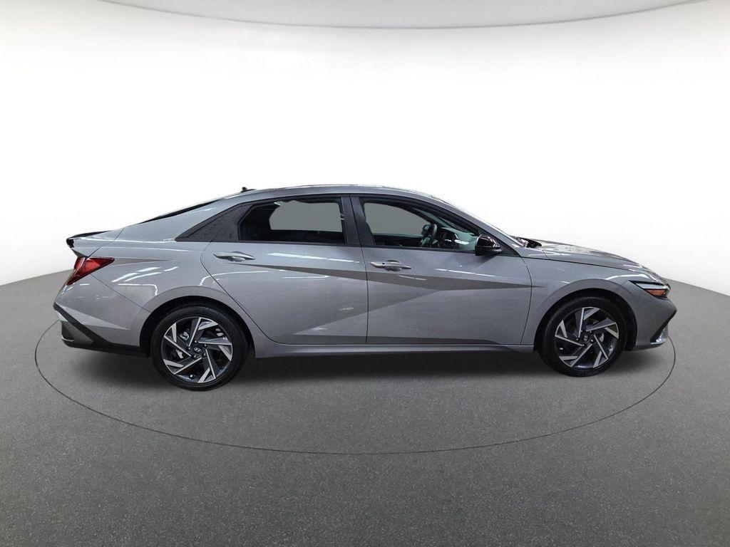 used 2025 Hyundai Elantra car, priced at $20,700